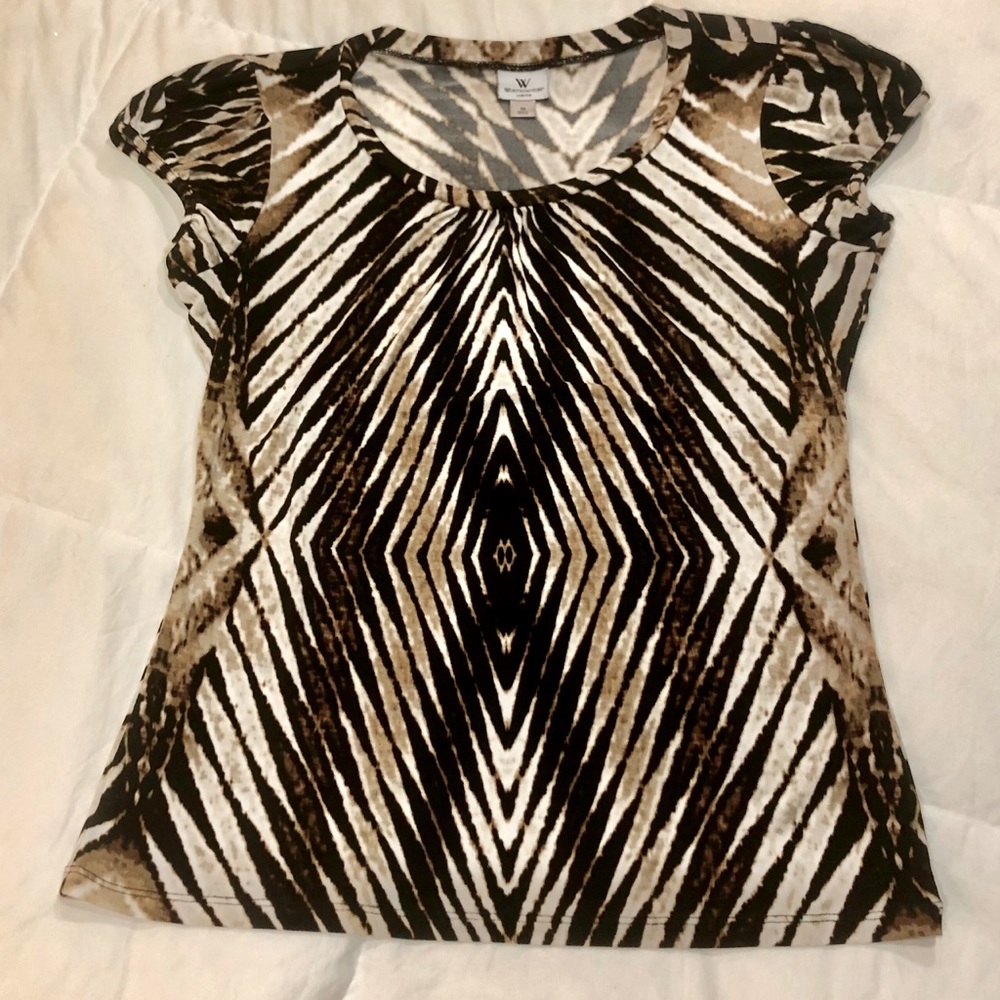 Geometric stretchy blouse